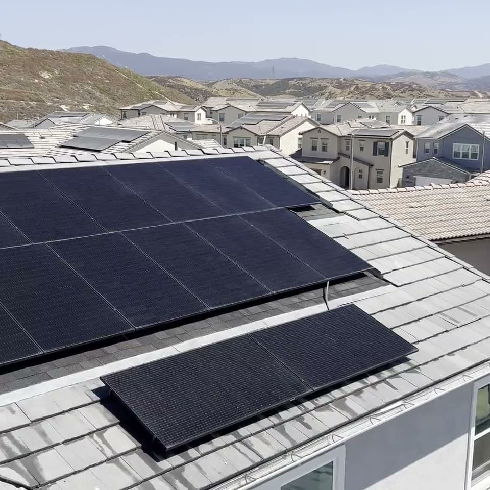 Solar Panel Cleaning by Aurix Luxury Services
